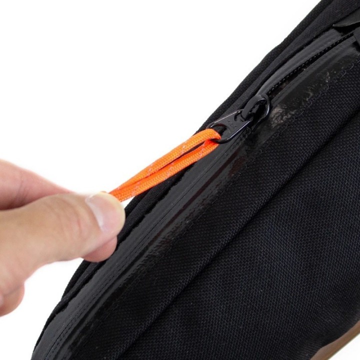 Sacoche Cuadro Restrap Bolt-on Top Tube Bag|SACOCHES DE SELLETTE,