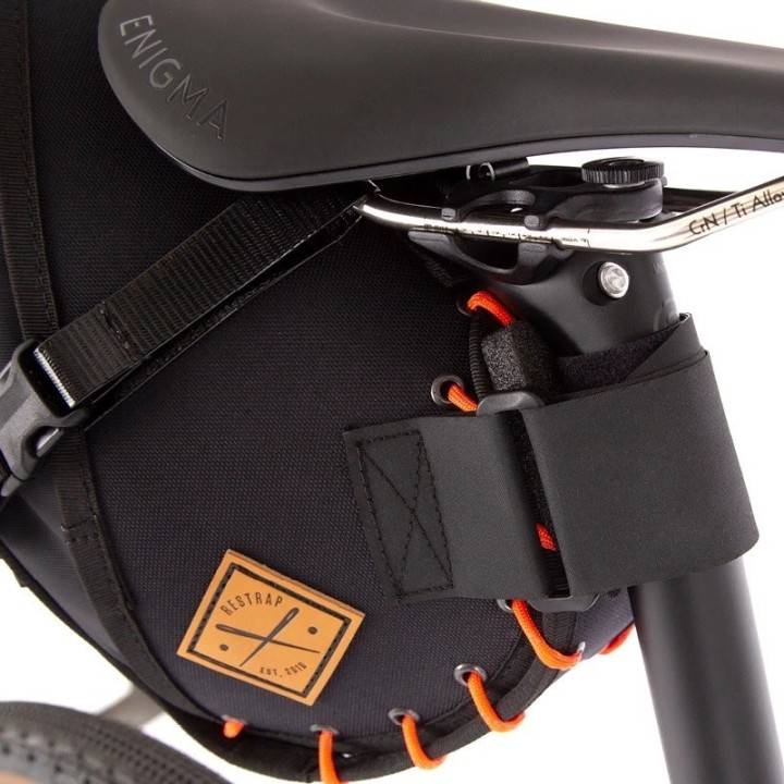 Sacoche de selle Restrap Saddle Bag 8 litres|SACS DE SELLE