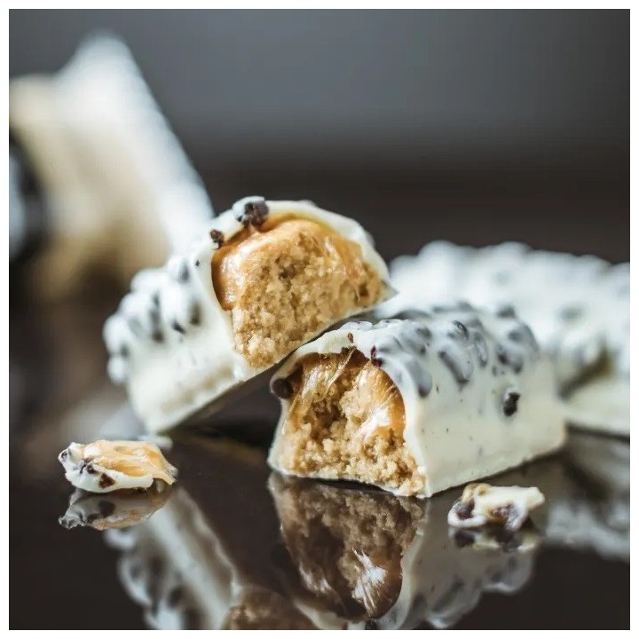 Barrita de Proteina Sis White Chocolate Fudge 64g. |Nutricion ciclismo