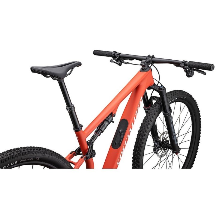 Bicicleta Specialized Epic 8 Comp Satin Deep Orange White 2025