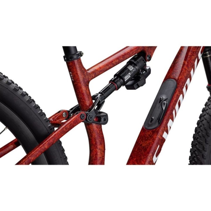 Vélo Specialized S-Works Epic 8 Gloss Fiery Red Dry Impasto / Metallic White Silver 2026