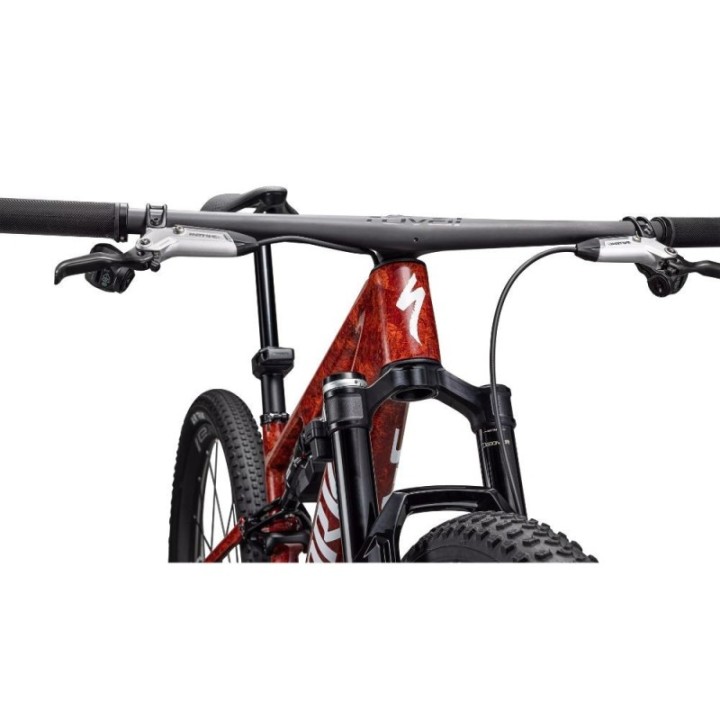 Vélo Specialized S-Works Epic 8 Gloss Fiery Red Dry Impasto / Metallic White Silver 2026