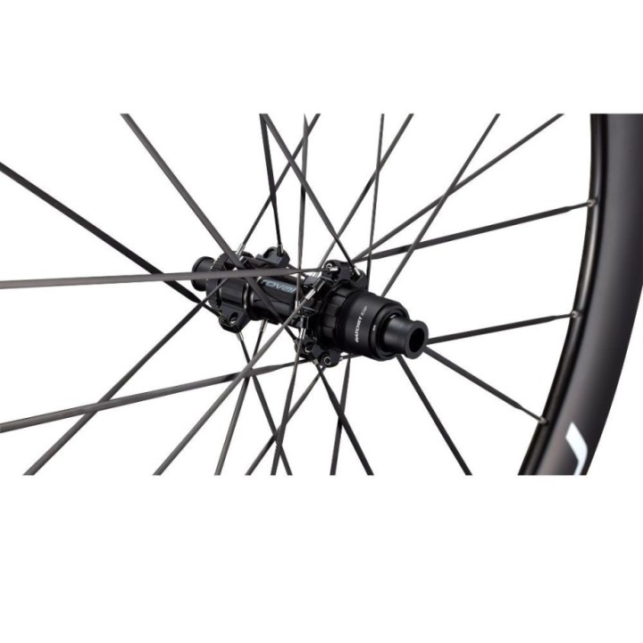Roues Roval Rapide CLX III carbone brillant/blanc brillant