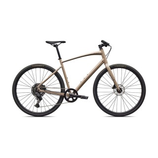 Bicicleta Specialized Sirrus X 3.0 Gloss Sandstone Metallic / Burnt Gold Metallic Frost Reflective 2026