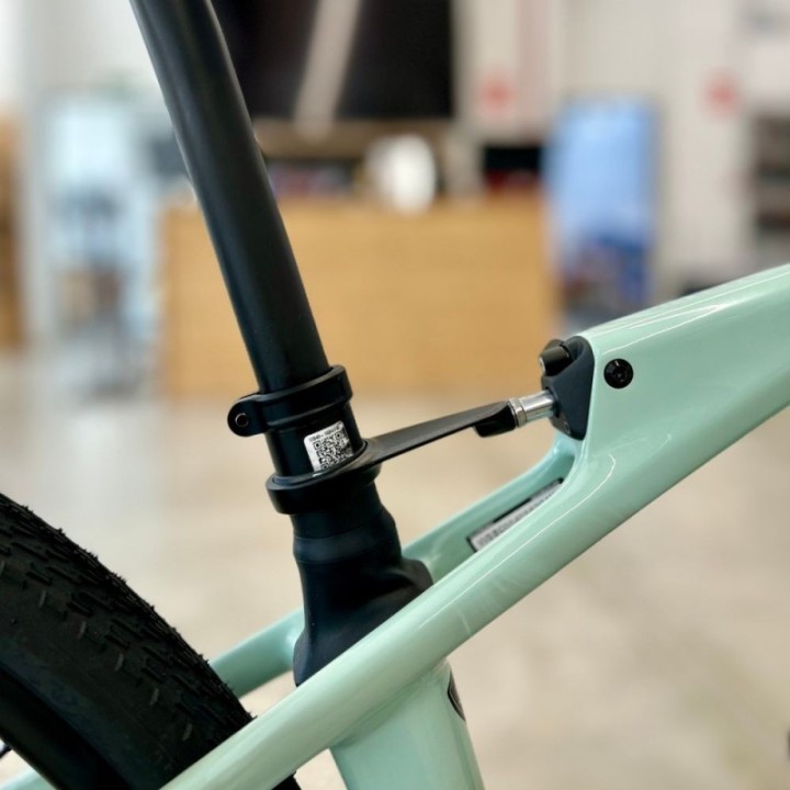 Vélo d'occasion Specialized Diverge STR SW Dove Grey+Eyris Pearl 2024