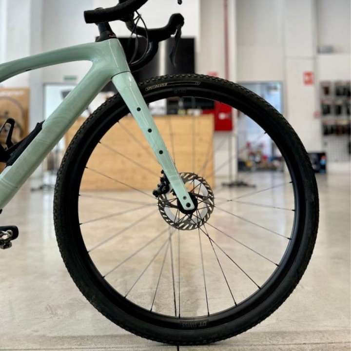 Vélo d'occasion Specialized Diverge STR SW Dove Grey+Eyris Pearl 2024