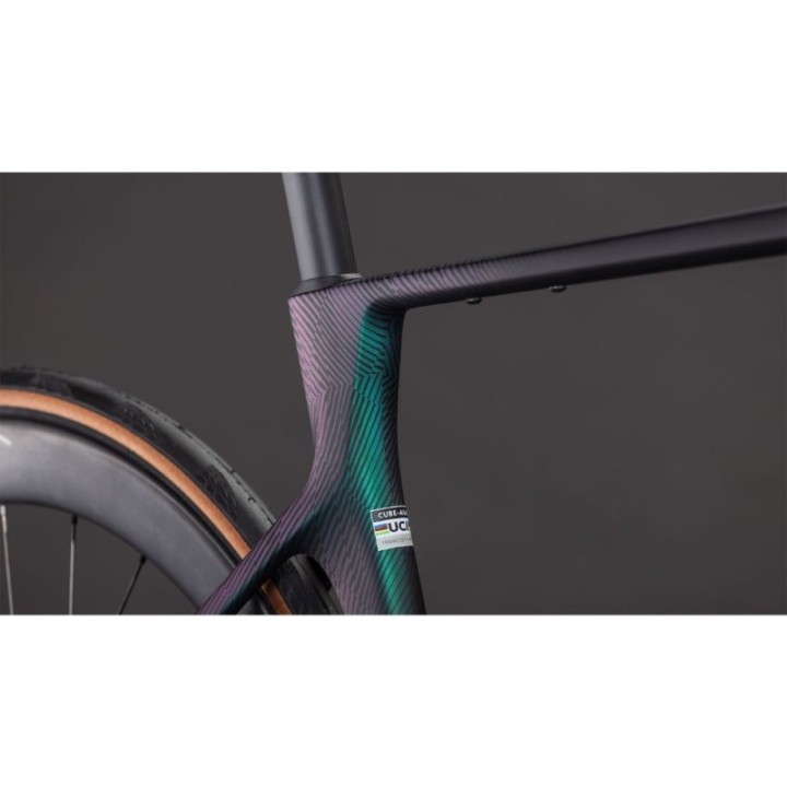 Bicicleta Cube Agree C:62 SLT black´n´black