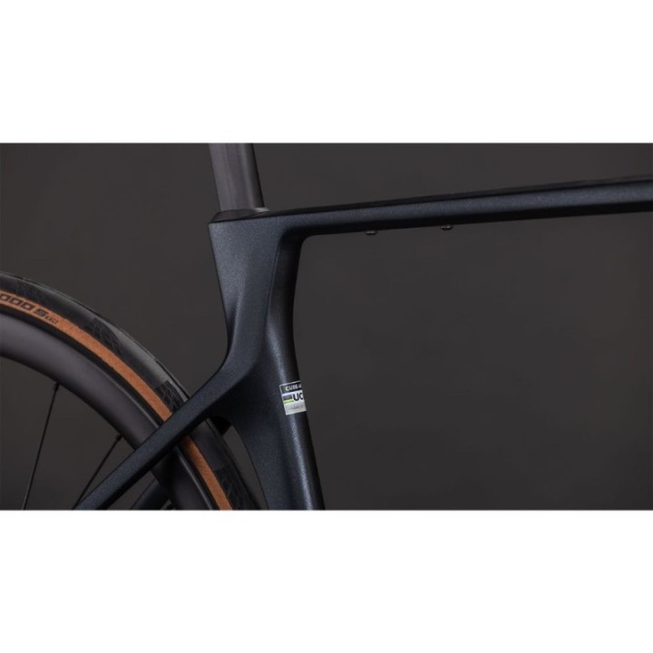 Vélo Cube Agree C:62 SLX nightshift´n´prism