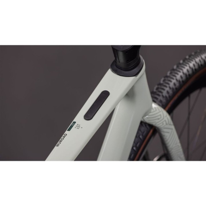 Bicicleta Cube Nuroad C:62 SLX reedbeige´n´chrome