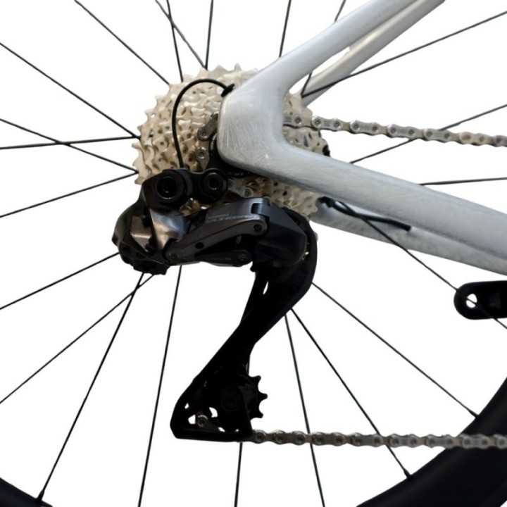 Vélo Megamo Pulse Ultegra Di2 Slr White Ice 2026
