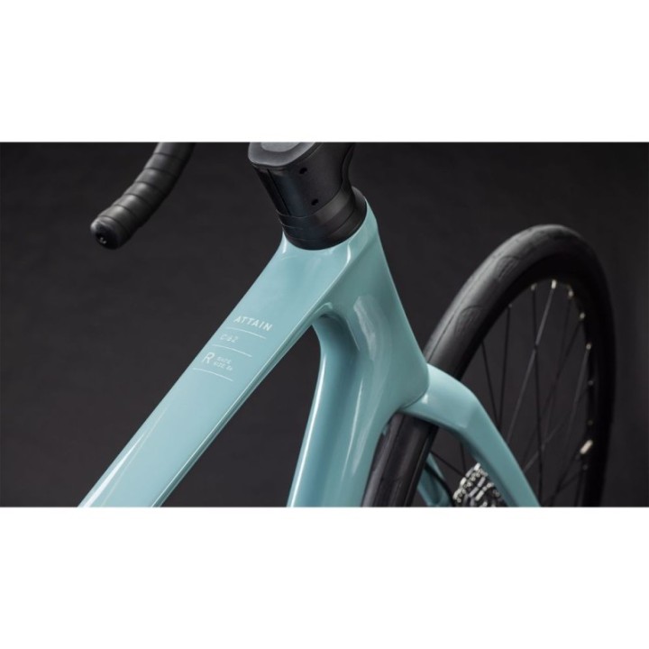 Bicicleta Cube Attain C:62 Race skylightblue´n´cyan 2026