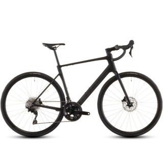 Vélo Cube Attain C:62 Race blackline 2026