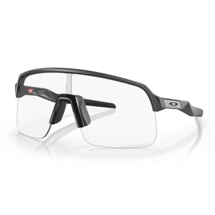 Lunettes photochromiques Oakley Sutro Lite Mate transparentes