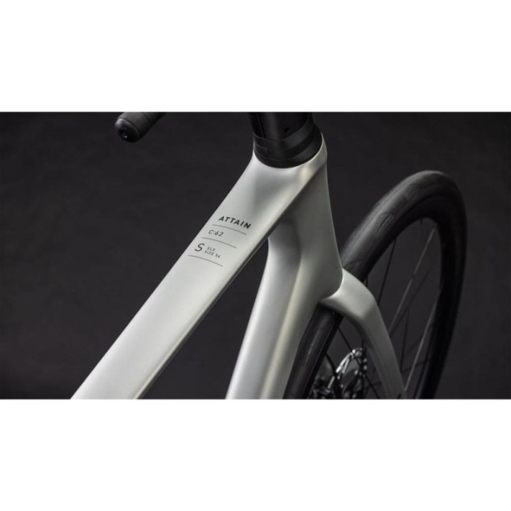 Bicicleta Cube Attain C:62 SLX sleekgrey´n´prism 2026