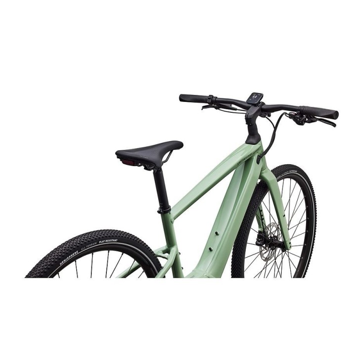 Vélo Specialized Turbo Vado SL 2 4.0, couleur Pistachio brillant/Vert chêne métallisé, avec bandes réfléchissantes Frost