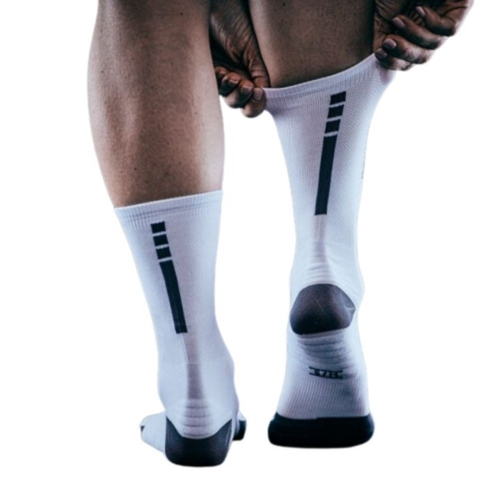 Chaussettes Inverse Motion Fiyi white
