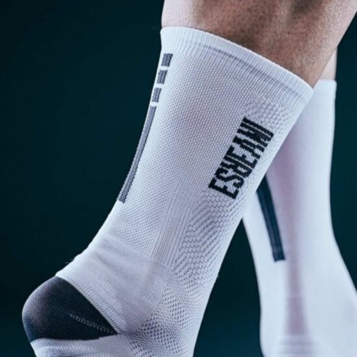 Chaussettes Inverse Motion Fiyi white