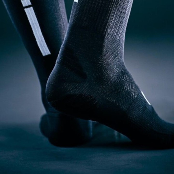 Chaussettes Inverse Motion Fiyi black