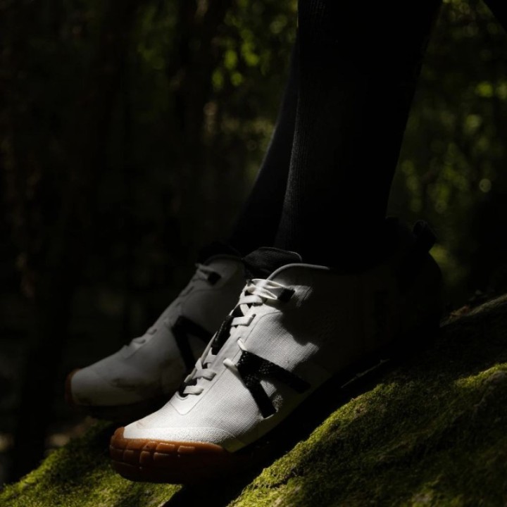 Zapatillas Gravel Udog Distanza Total White