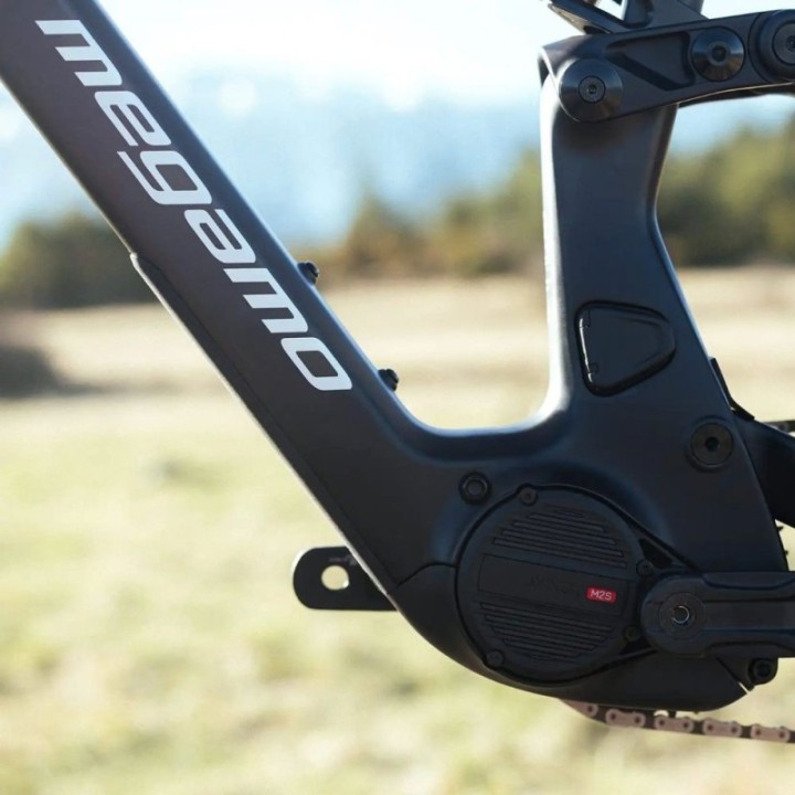 Vélo Megamo Reason AIR CRB 07 Garnet UD 2027
